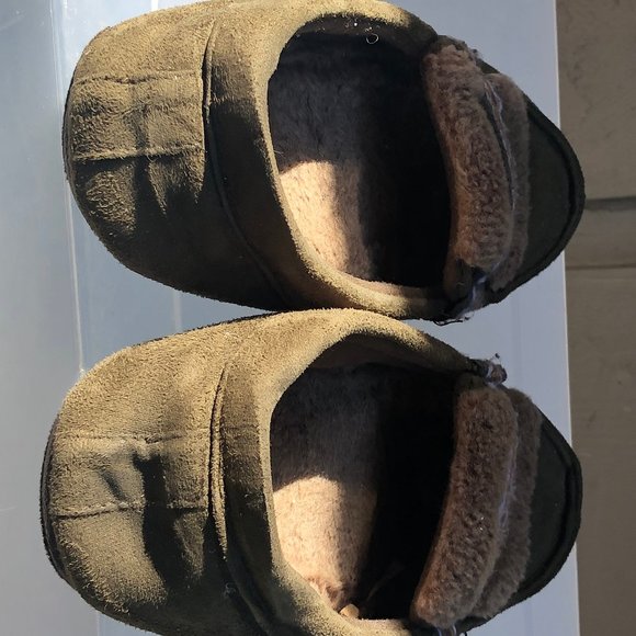 Isotoner Faux Fur Olive Slip on Shoes Size M(7) - Picture 6 of 9